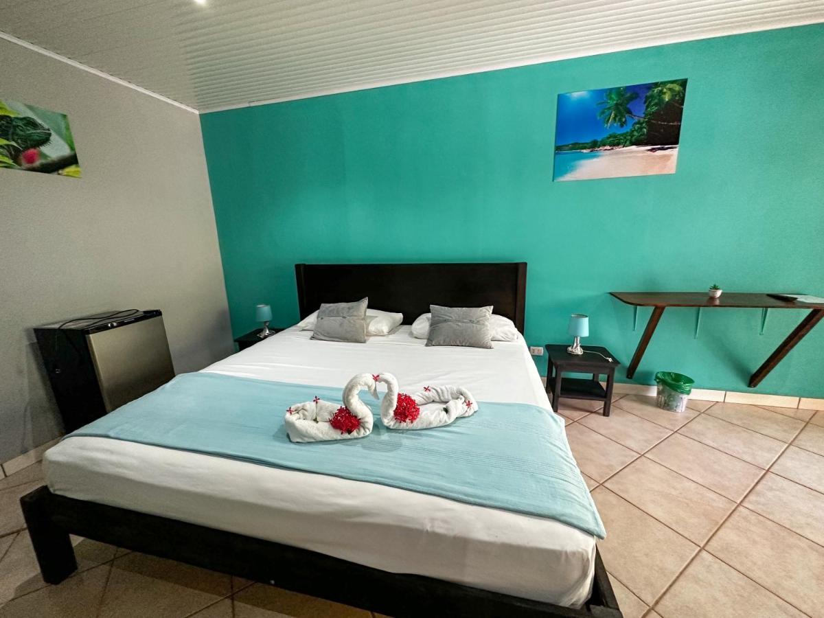 Hotel Colibri Manuel Antonio Esterno foto