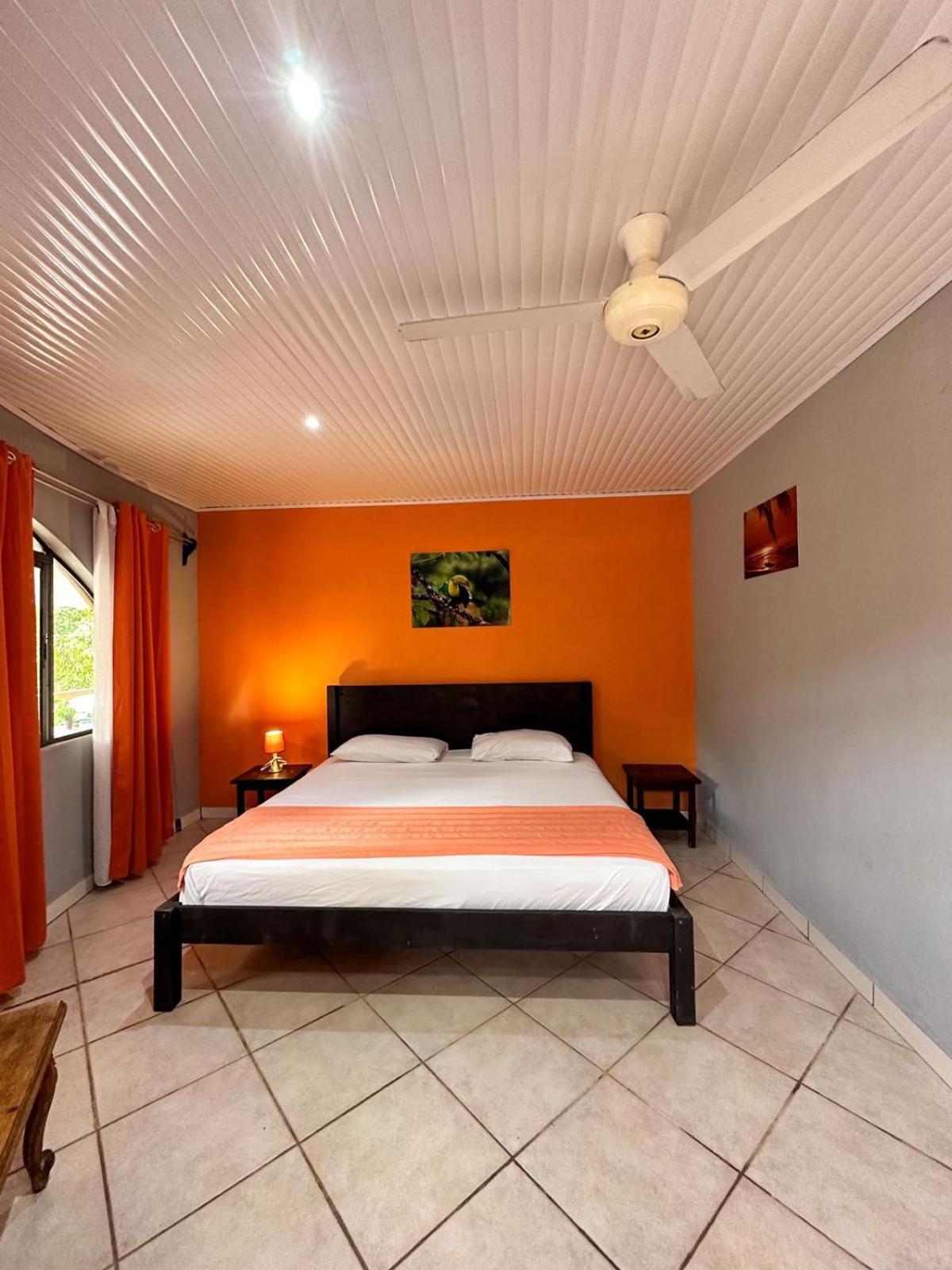 Hotel Colibri Manuel Antonio Esterno foto