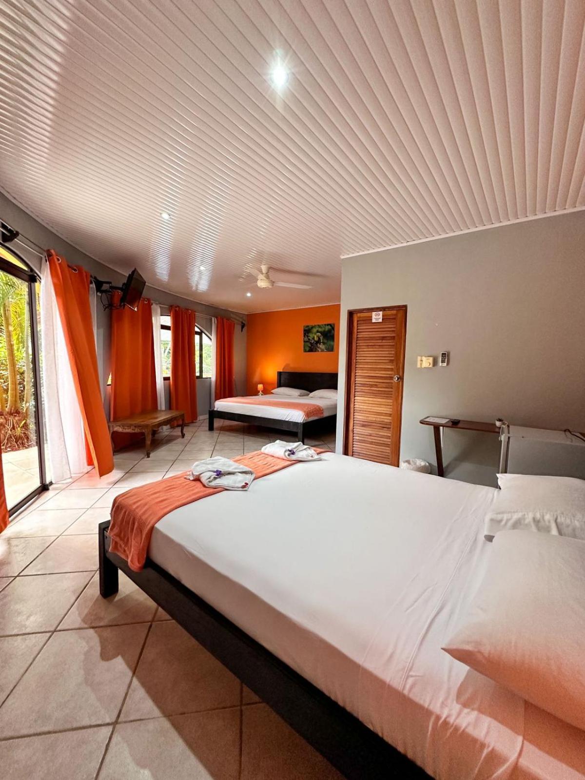 Hotel Colibri Manuel Antonio Esterno foto