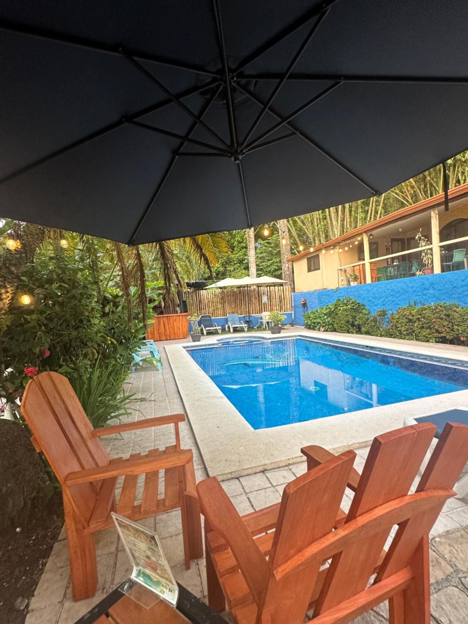 Hotel Colibri Manuel Antonio Esterno foto