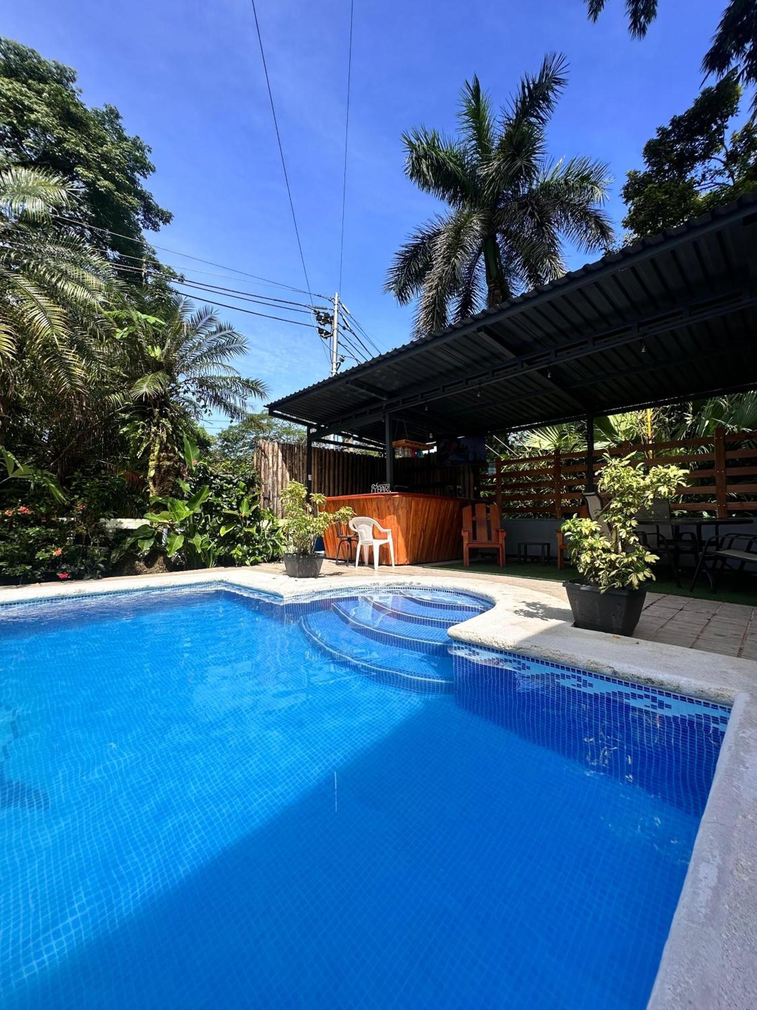 Hotel Colibri Manuel Antonio Esterno foto